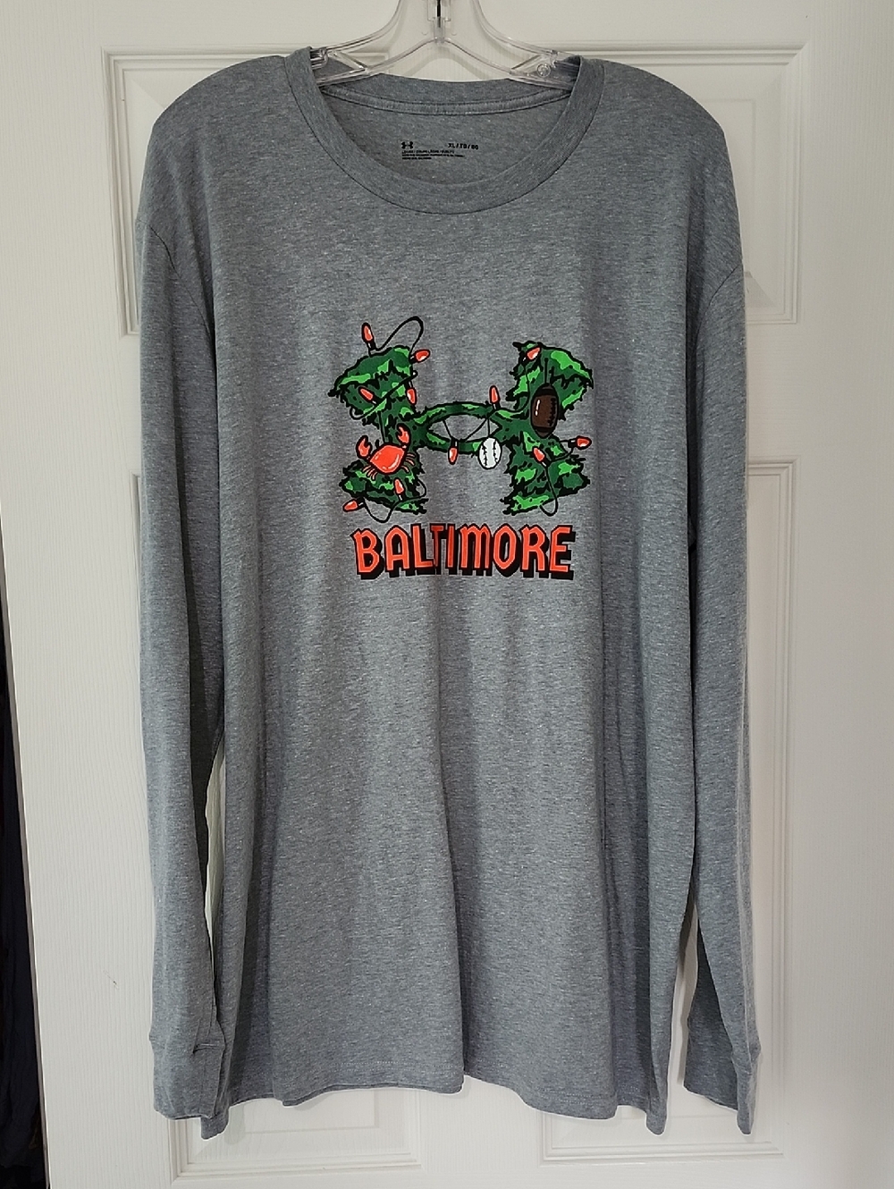NWT Under Armour Long Sleeve T-shirt Holiday Baltimore Grey Mens XL